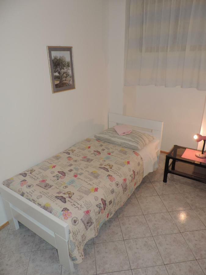Apartment Pera Split Exterior photo